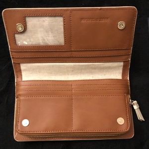 Mark & Graham Leather Soho Wallet